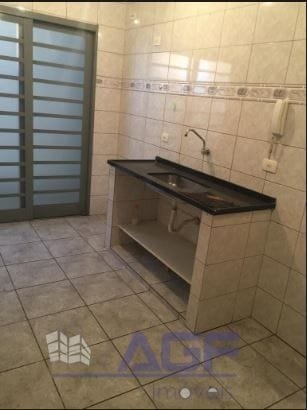 Apartamento com 65m², para alugar, no bairro Jardim Miriam em São Paulo