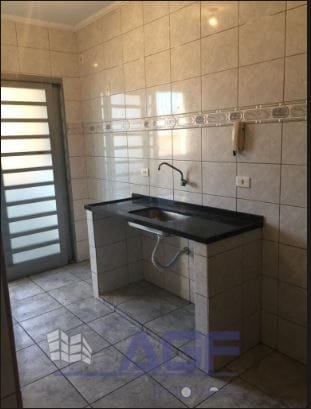Apartamento com 65m², para alugar, no bairro Jardim Miriam em São Paulo