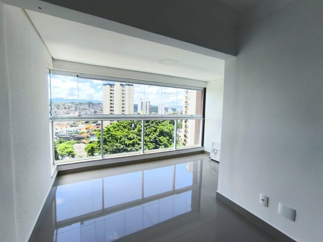 Foto do Apartamento - OPORTUNIDADE!! Apartamento Novo Andar Alto Vista Livre à Venda, Excelente Localização na Vila Galvão, Guarulhos, SP | Antony & Porto Consultoria Imobiliária