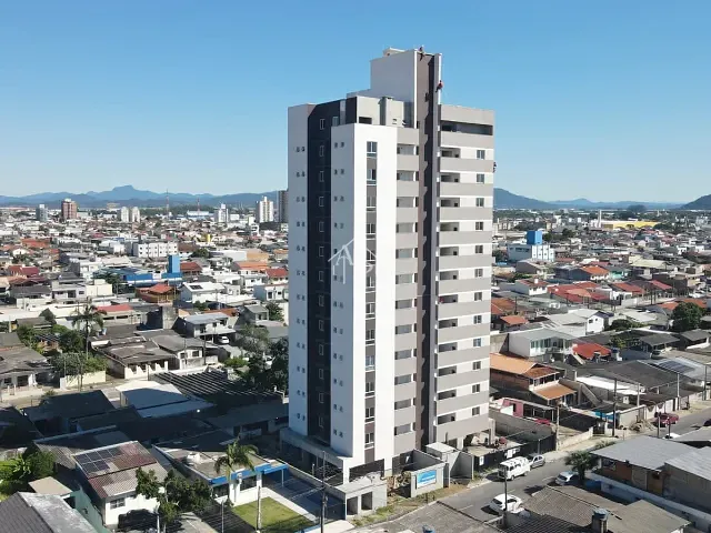 Apartamento 2 quartos e 2 banheiros, à venda, no bairro Cordeiros em Itajaí