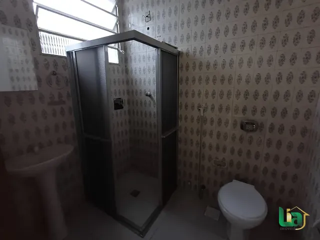 Apartamento 2 quartos e 1 banheiro, para alugar, no bairro Barra em Muriaé