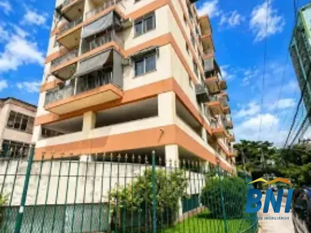 Apartamento 2 quartos e 1 banheiro, à venda, no bairro Taquara em Rio de Janeiro