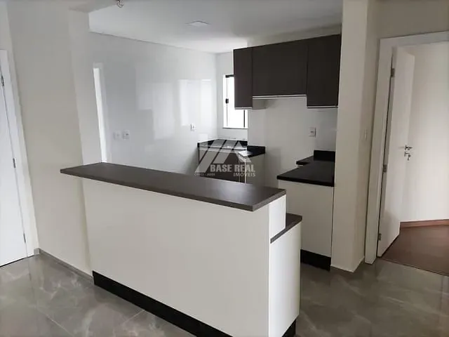 Apartamento com 203m² 3 quartos e 2 banheiros, à venda, no bairro Centro em Guarapuava