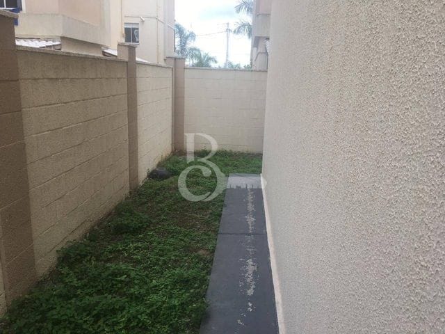 Apartamento com 80m² 2 quartos e 1 banheiro, à venda, no bairro Parque Santa Clara em Campos dos Goytacazes