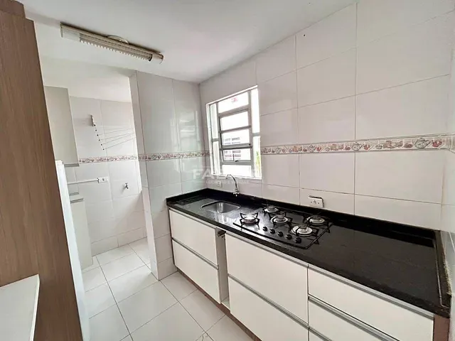 Apartamento 2 quartos e 1 banheiro, para alugar, no bairro Vila Bancária em Campo Largo