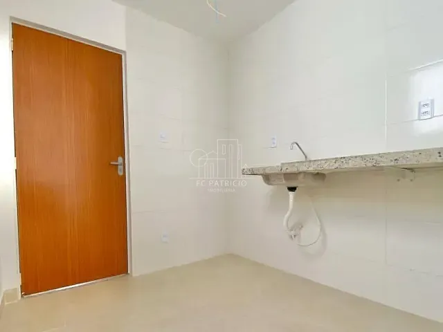 Apartamento com 50m² 2 quartos e 1 banheiro, à venda, no bairro Jardim Primavera em Duque de Caxias
