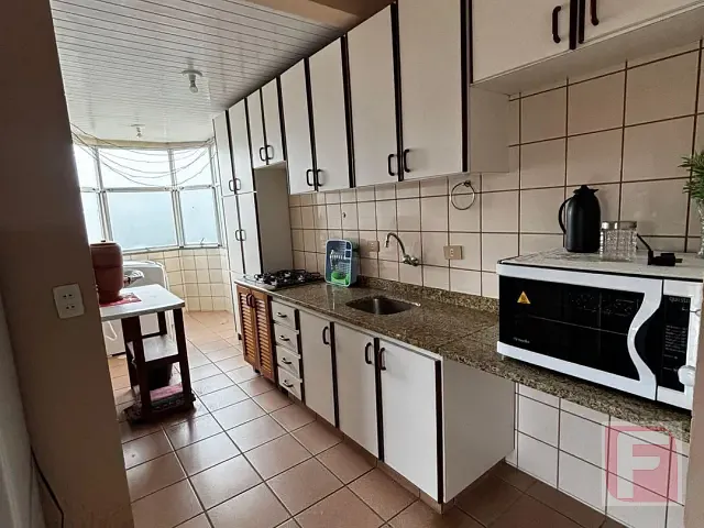 Apartamento com 96m² 2 quartos e 1 banheiro, à venda, no bairro Centro em Itapoá