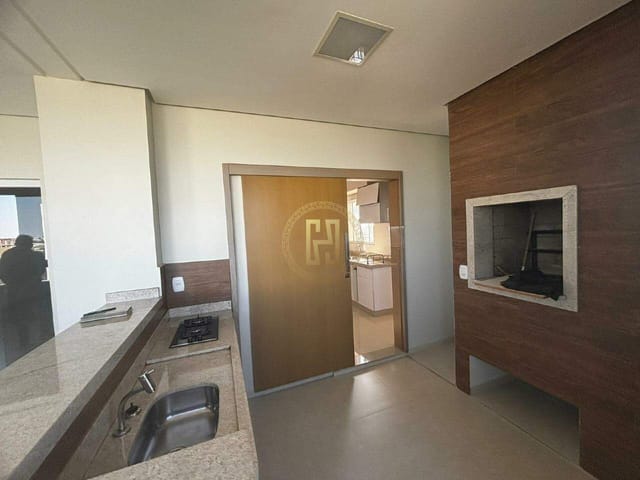 Apartamento com 168m² 3 quartos e 3 banheiros, à venda, no bairro Centro em Nova Mutum