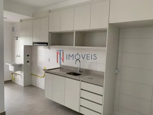 Apartamento 2 quartos e 2 banheiros, para alugar, no bairro Alvinópolis em Atibaia