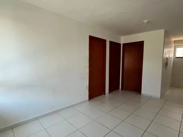 Apartamento 2 quartos e 1 banheiro, para alugar, no bairro Oliveira Brito em Paulo Afonso