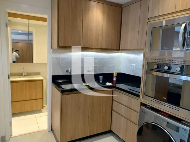 Apartamento 1 quarto e 1 banheiro, para alugar, no bairro Bela Vista em São Paulo