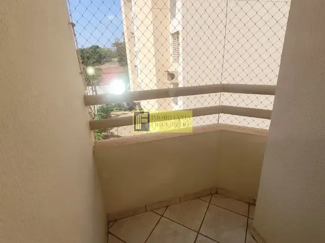 Apartamento com 75m² 2 quartos e 1 banheiro, à venda, no bairro Vila Nossa Senhora do Bonfim em São José do Rio Preto