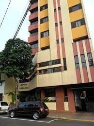 Foto do Apartamento - Apartamento com Duas Vagas de Garagem Paralelas no Edifício Antares para locação, Centro, Apucarana, PR - ALUGUE SEM FIADOR | J. Mareze Imóveis Ltda