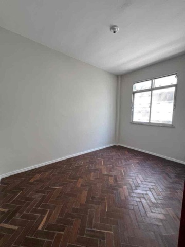 Apartamento 2 quartos e 1 banheiro, à venda, no bairro Todos os Santos em Rio de Janeiro