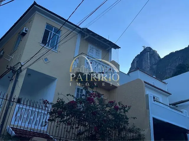 Apartamento com 75m² 2 quartos e 2 banheiros, para alugar, no bairro Humaitá em Rio de Janeiro