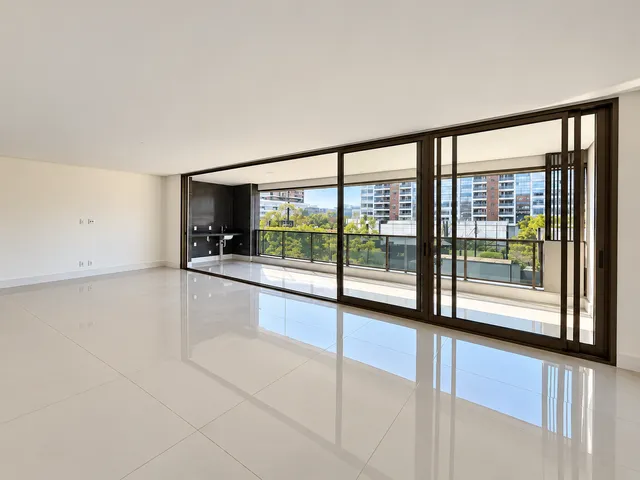 Apartamento com 246m² 4 quartos e 6 banheiros, à venda, no bairro Setor Noroeste em Brasília