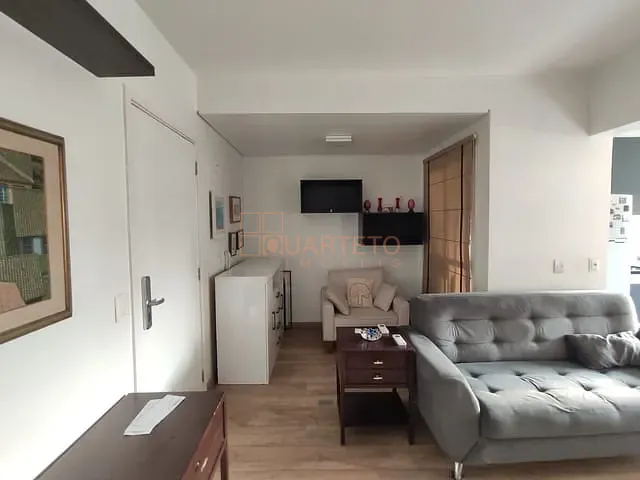 Apartamento 1 quarto e 1 banheiro, à venda, no bairro Água Branca em São Paulo