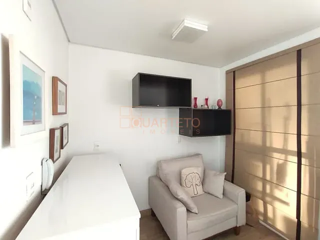 Apartamento 1 quarto e 1 banheiro, à venda, no bairro Água Branca em São Paulo