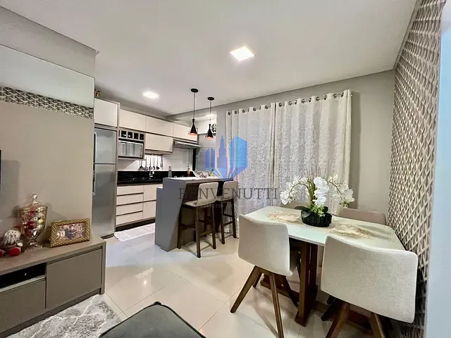 Apartamento 2 quartos e 2 banheiros, à venda, no bairro São Francisco de Assis em Camboriú