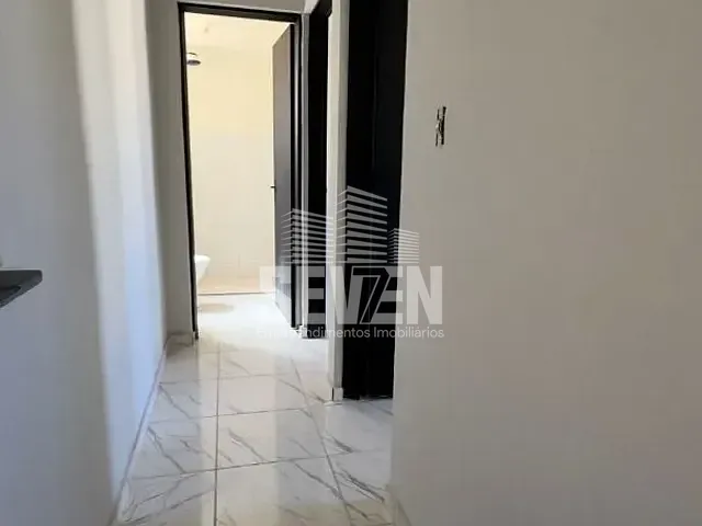 Apartamento com 42m² 2 quartos e 1 banheiro, à venda, no bairro Núcleo Habitacional Vereador Edson Francisco da Silva em Bauru