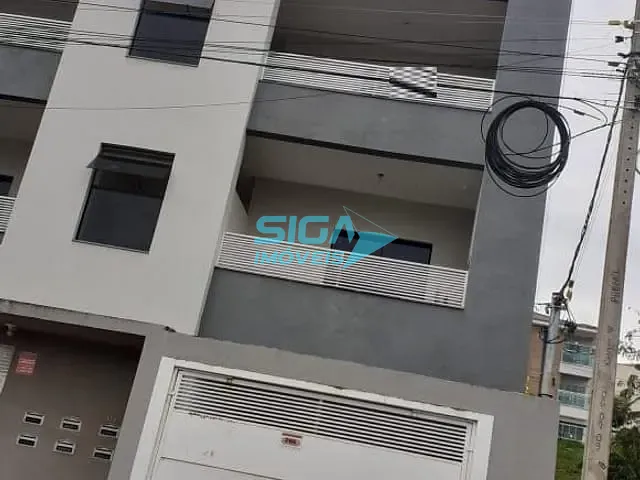 Apartamento 2 quartos e 2 banheiros, para alugar, no bairro Pão de Açúcar em Pouso Alegre