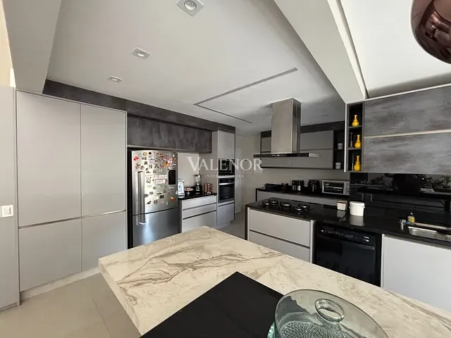 Apartamento com 188m² 3 quartos e 4 banheiros, à venda, no bairro Jardim das Samambaias em Jundiaí
