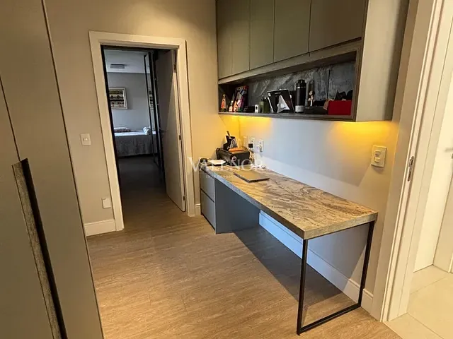 Apartamento com 188m² 3 quartos e 4 banheiros, à venda, no bairro Jardim das Samambaias em Jundiaí