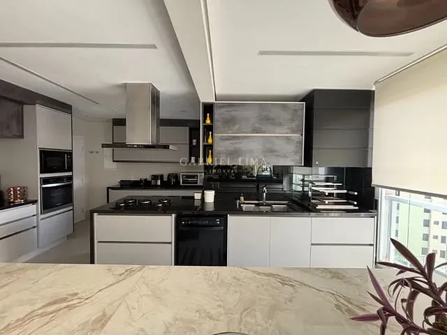 Apartamento com 188m² 3 quartos e 4 banheiros, à venda, no bairro Jardim das Samambaias em Jundiaí