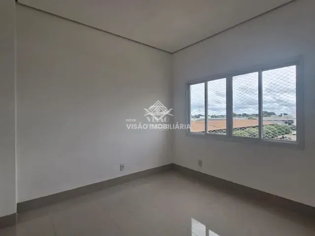 Apartamento 3 quartos e 2 banheiros, à venda, no bairro Setor Industrial Sul em Sinop