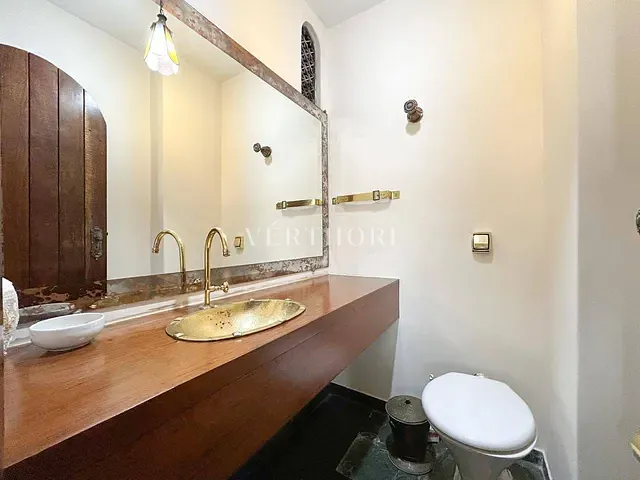 Apartamento 5 quartos e 4 banheiros, à venda, no bairro Centro em Londrina