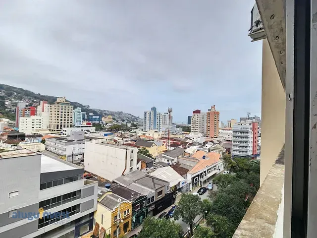 Apartamento 1 quarto e 1 banheiro, à venda, no bairro Centro em Florianópolis