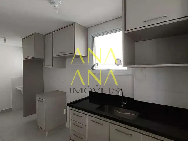 Apartamento 2 quartos e 1 banheiro, para alugar, no bairro Centro em Bragança Paulista