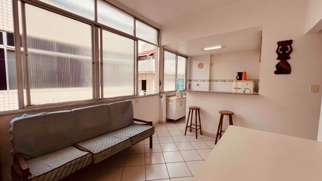 Apartamento 2 quartos e 1 banheiro, à venda, no bairro Centro em Cabo Frio