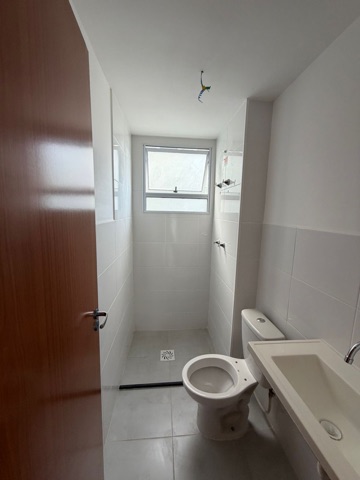 Apartamento 2 quartos e 1 banheiro, à venda, no bairro Parque Novo Jockey em Campos dos Goytacazes
