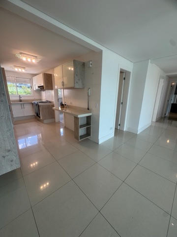 Apartamento 3 quartos e 3 banheiros, à venda, no bairro Mossunguê em Curitiba