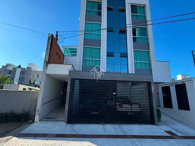 Apartamento 2 quartos e 1 banheiro, à venda, no bairro Centro em Camboriú