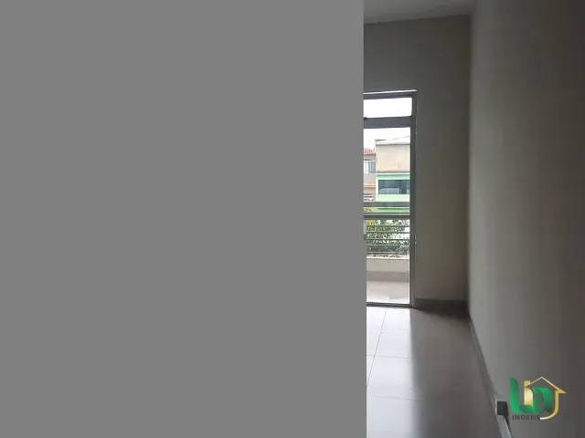Apartamento 2 quartos e 1 banheiro, para alugar, no bairro Napoleão em Muriaé