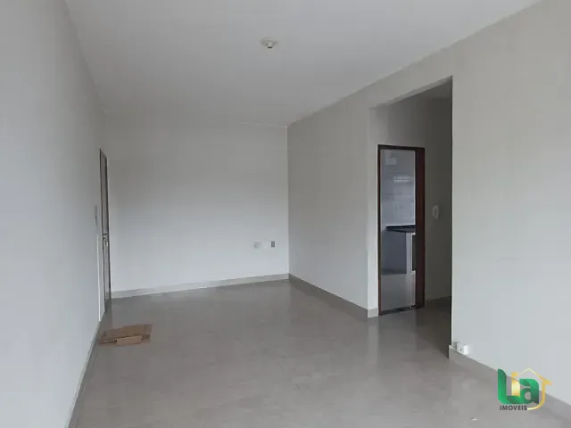 Apartamento 2 quartos e 1 banheiro, para alugar, no bairro Napoleão em Muriaé