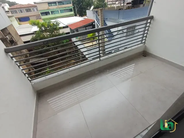 Apartamento 2 quartos e 1 banheiro, para alugar, no bairro Napoleão em Muriaé