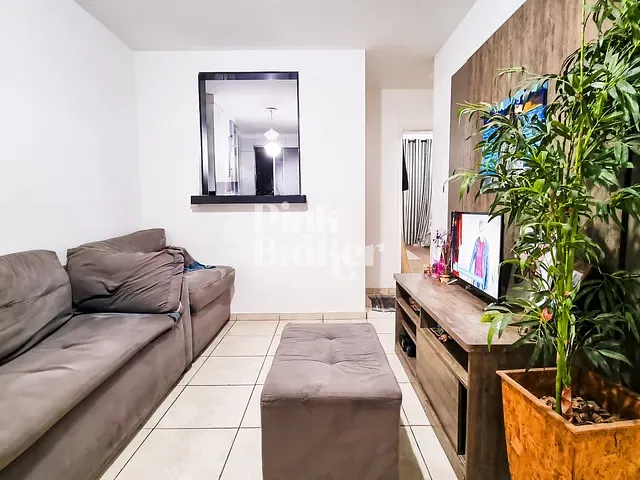 Apartamento 2 quartos e 2 banheiros, à venda, no bairro Cabral em Contagem