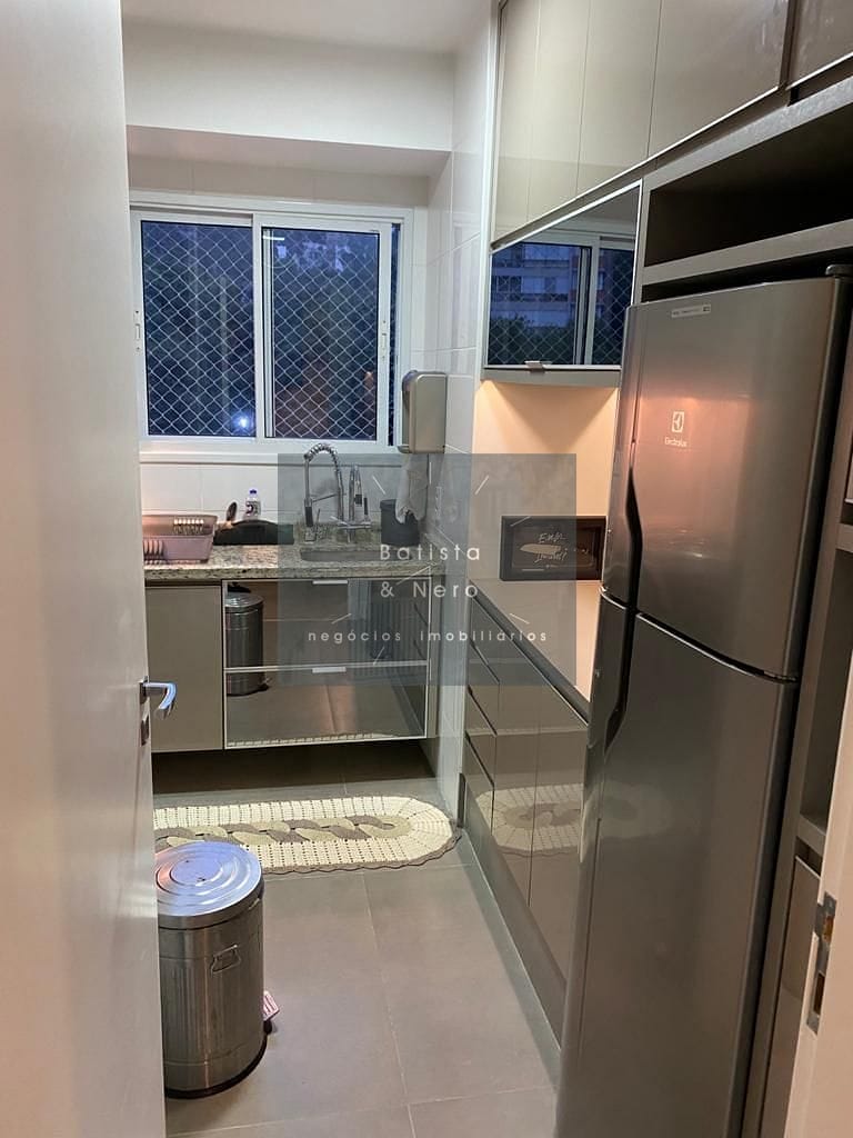 Apartamento à venda com 2 quartos, 77m² - Foto 6