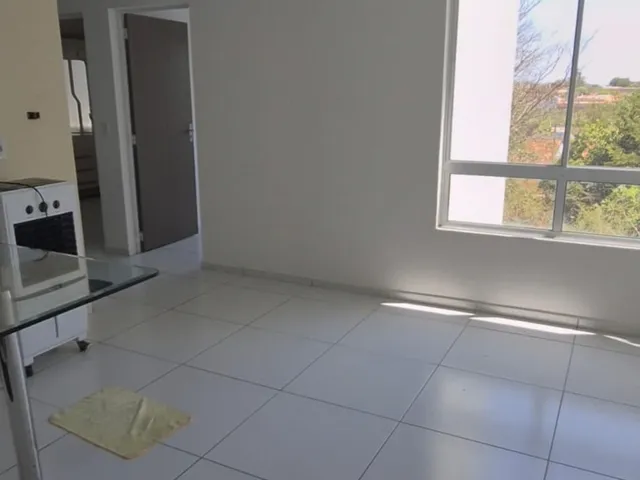 Apartamento 3 quartos e 2 banheiros, para alugar, no bairro Vale Quem Tem em Teresina
