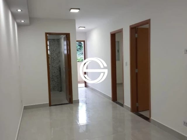 Apartamento 2 quartos e 1 banheiro, à venda, no bairro Vila Esperança em São Paulo