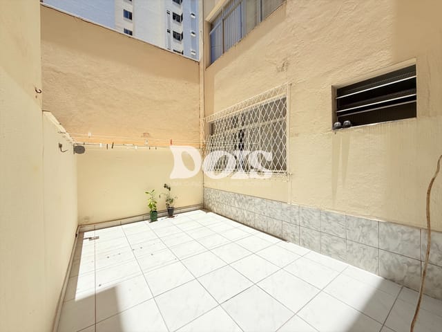 2 QUARTOS COM SUÍTE E ÁREA EXTERNA EM BENTO FERREIRA