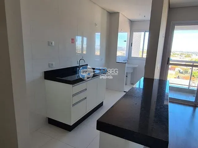Apartamento 2 quartos e 2 banheiros, à venda, no bairro Vila Martins em Ibiporã