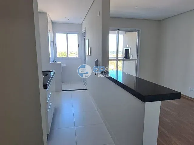 Apartamento 2 quartos e 2 banheiros, à venda, no bairro Vila Martins em Ibiporã
