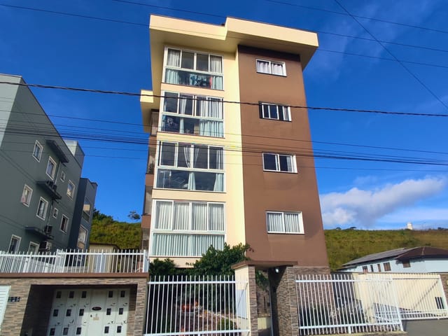 Apartamento com 73m² 2 quartos e 1 banheiro, à venda, no bairro Centro em Pomerode