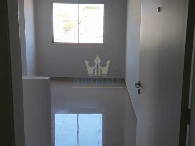 Apartamento com 55m² 2 quartos e 1 banheiro, para alugar, no bairro Jardim Carvalho em Ponta Grossa