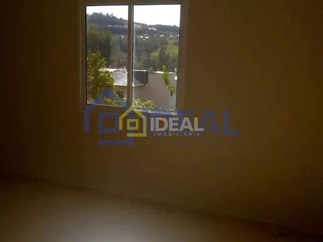 Apartamento 3 quartos e 1 banheiro, à venda, no bairro Sintrial em Concórdia