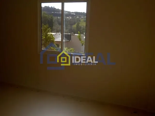 Apartamento 3 quartos e 1 banheiro, à venda, no bairro Sintrial em Concórdia